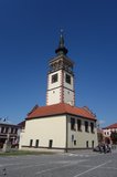 Radnice v Dobrušce ... a jde se na věž :-)