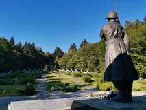 Pamtnky pod Dukelskm prsmykem