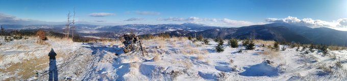 V�hled t�sn� pod vrcholem Kotarnice